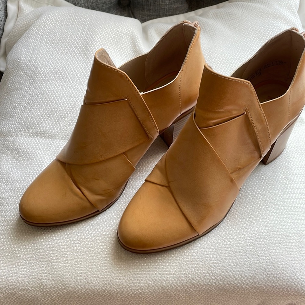 Born in California Ankle Books